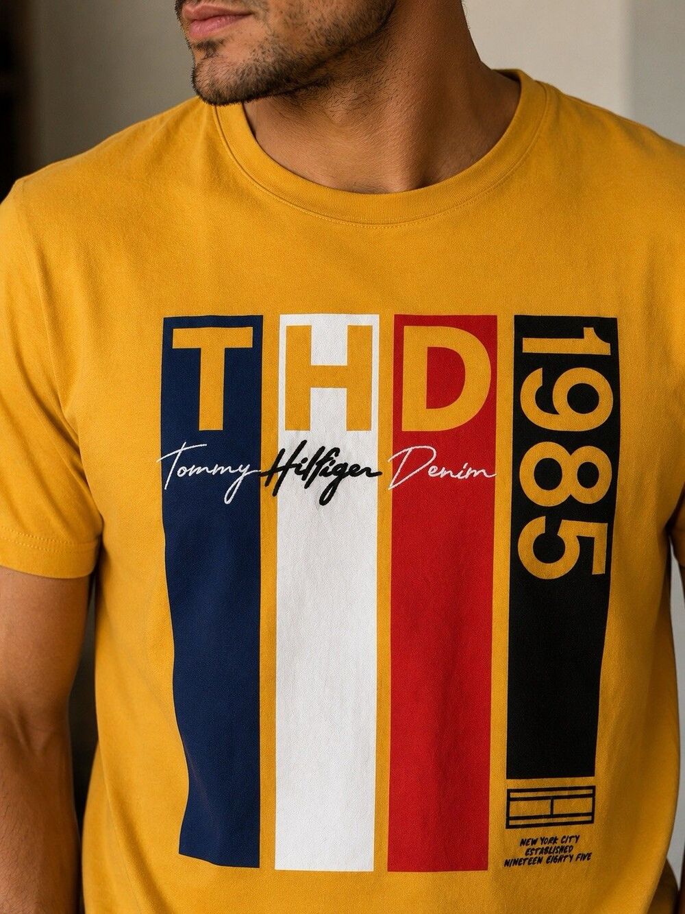Tommy Hilfiger Denim THD 1985 T Shirt Men Medium Yellow Embroidered Logo